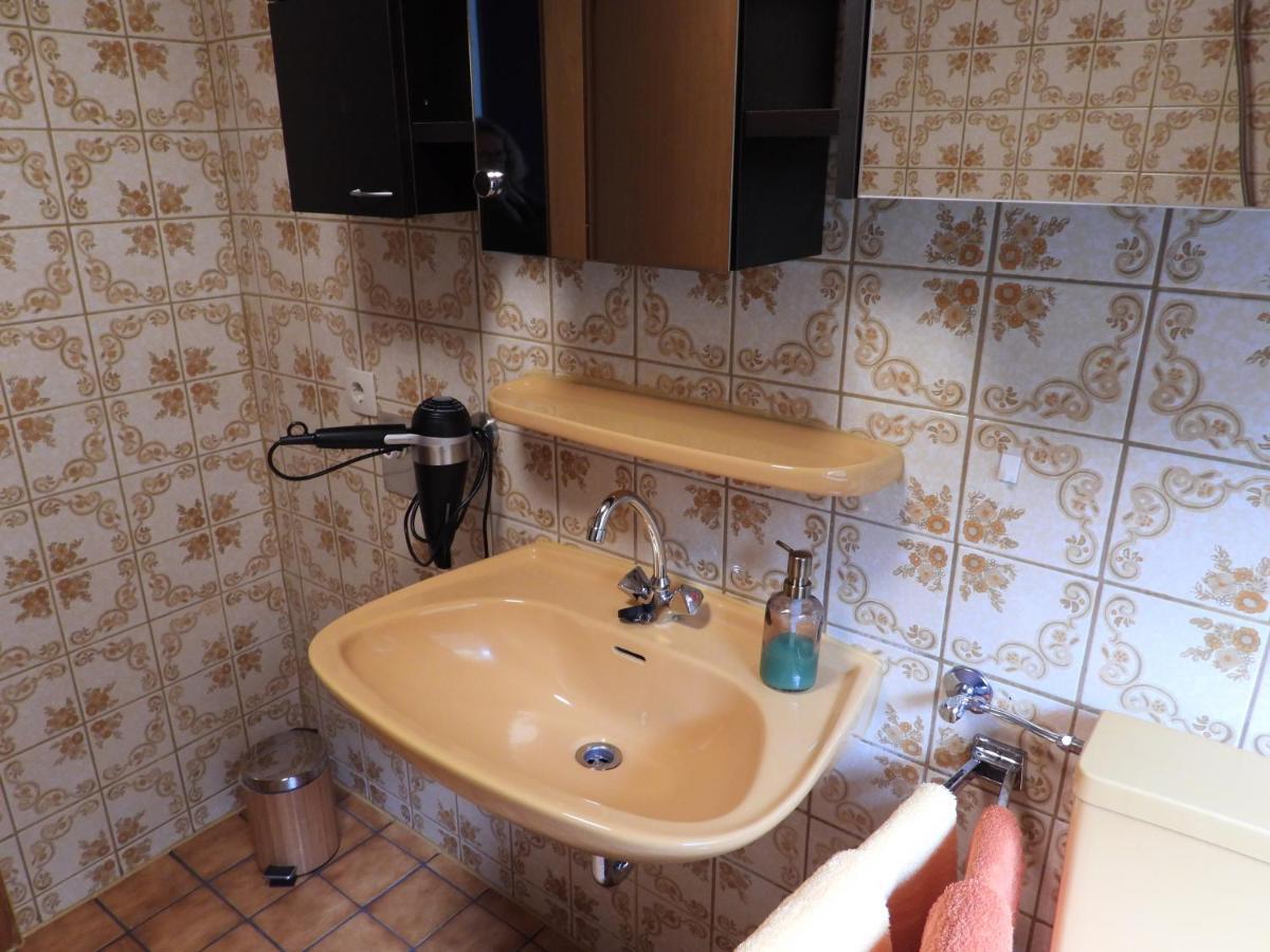 Ferienwohnung "Off Born" Familie Bremm Zell an der Mosel Luaran gambar